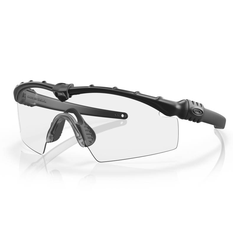 Okulary balistyczne Oakley SI Ballistic M Frame® 3.0 z oprawką w matowym czarnym kolorze oraz przezroczystym wizjerem Clear. Firma Oakley od wielu lat zajmuje się opracowywaniem wyposażenia bojowego przeznaczonego dla członków sił zbrojnych USA. Swe doświadczenia zawarła ona w okularach SI Ballistic M Frame® 3.0, które cechuje doskonała jakość optyczna, innowacyjna konstrukcja oraz wygoda użytkowania. - LifeGun.pl Oakley - SI Ballistic M Frame 3.0 Matte Black - Clear - OO9146-09-1