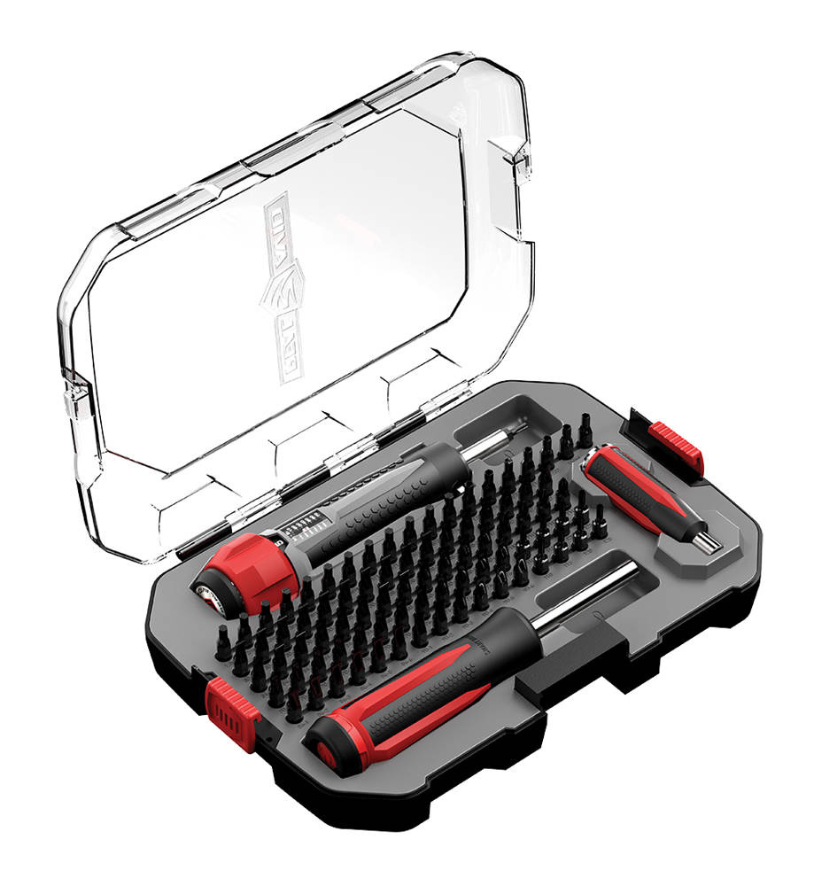 Gunsmith Driver Master Set to funkcjonalny zestaw śrubokrętów rusznikarskich przeznaczonych do prac serwisowych z bronią palną. Wyprodukowany przez firmę Real Avid. Zestaw znajduję się w zamykanym, wytrzymałym pudełku. W zestawie znajdziesz wkręt dynamometryczny przeznaczony do wykonywania precyzyjnych prac. System Force Assist™ pozwala ustawić rękojeść śrubokręta w pionie, ułatwiając pracę. Latarka LED wbudowana w obudowę oświetla - LifeGun.pl Real Avid - Zestaw śrubokrętów rusznikarskich Gunsmith Driver Master Set - 83 bity - AVSTDMS-1