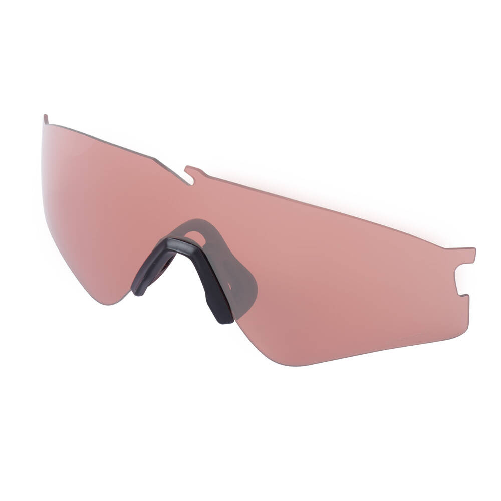 Zamienny wizjer SI Ballistic M Frame® Alpha™ Replacement Lens w wersji przyciemnianej przeznaczony do balistycznych okularów M Frame® Alpha™ oraz gogli SI Halo™ marki Oakley. Wykonany z wytrzymałego poliwęglanu Plutonite® o doskonałej jakości optycznej. Posiadają zaawansowaną powłokę anti-fog. Chronią przed szkodliwym promieniowaniem ultrafioletowym UVA i UVB oraz niebieskim świetle o długości fali do 400 nm. - LifeGun.pl Oakley - Zamienny wizjer Standard Issue Ballistic M Frame® Alpha Replacement Lens - Pomarańczowy - 101-532-004-1