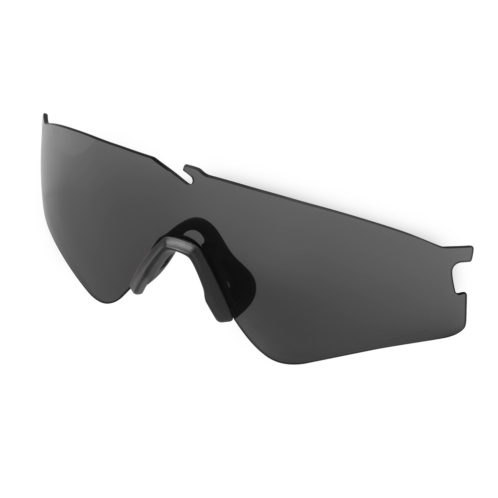 Zamienny wizjer SI Ballistic M Frame® Alpha™ Replacement Lens w wersji przyciemnianej przeznaczony do balistycznych okularów M Frame® Alpha™ oraz gogli SI Halo™ marki Oakley. Wykonany z wytrzymałego poliwęglanu Plutonite® o doskonałej jakości optycznej. Posiadają zaawansowaną powłokę anti-fog. Chronią przed szkodliwym promieniowaniem ultrafioletowym UVA i UVB oraz niebieskim świetle o długości fali do 400 nm. - LifeGun.pl Oakley - Zamienny wizjer Standard Issue Ballistic M Frame® Alpha Replacement Lens - Czarny - 101-532-002-1