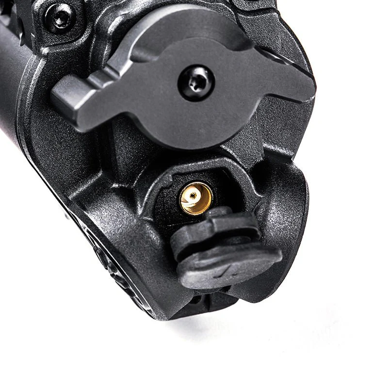 Latarka Nextorch WL23R to niezawodna latarka taktyczna, która spełni oczekiwania nawet najbardziej wymagających użytkowników. Idealna do zastosowań militarnych. - LifeGun.pl Nextorch Latarka pistoletowa WL23 1300 lm 803377