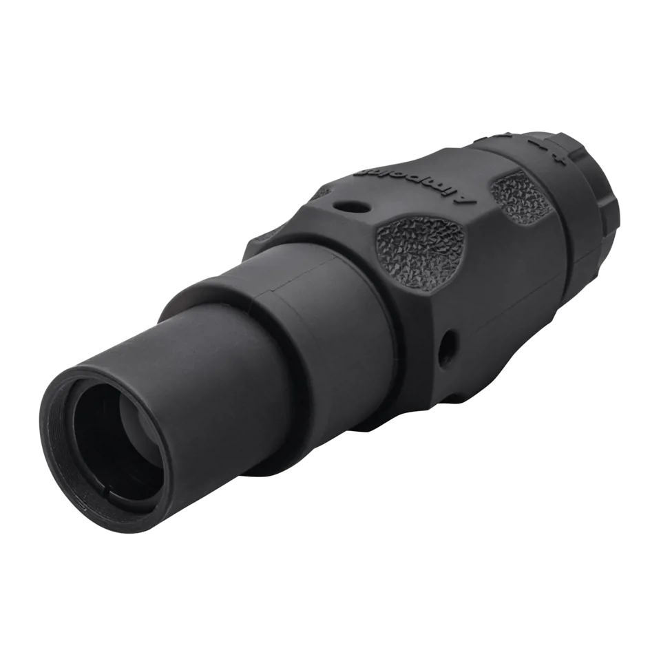 Aimpoint 6XMag™-1 to zaawansowany powiększalnik o 6-krotnym powiększeniu, zaprojektowany z myślą o profesjonalnych użytkownikach, którzy pragną zwiększyć możliwości swojego celownika kolimatorowego. Dzięki solidnej konstrukcji i wysokiej jakości optyce, 6XMag-1 doskonale sprawdza się w wymagających warunkach terenowych. - LifeGun.pl Powiększalnik Aimpoint 6XMag 1 2