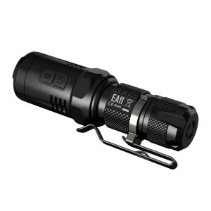 Latarka Nitecore EA11 900 lumenów-2