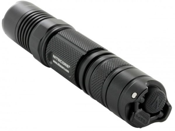 Latarka Nitecore P10GT 900 Lumenów-3