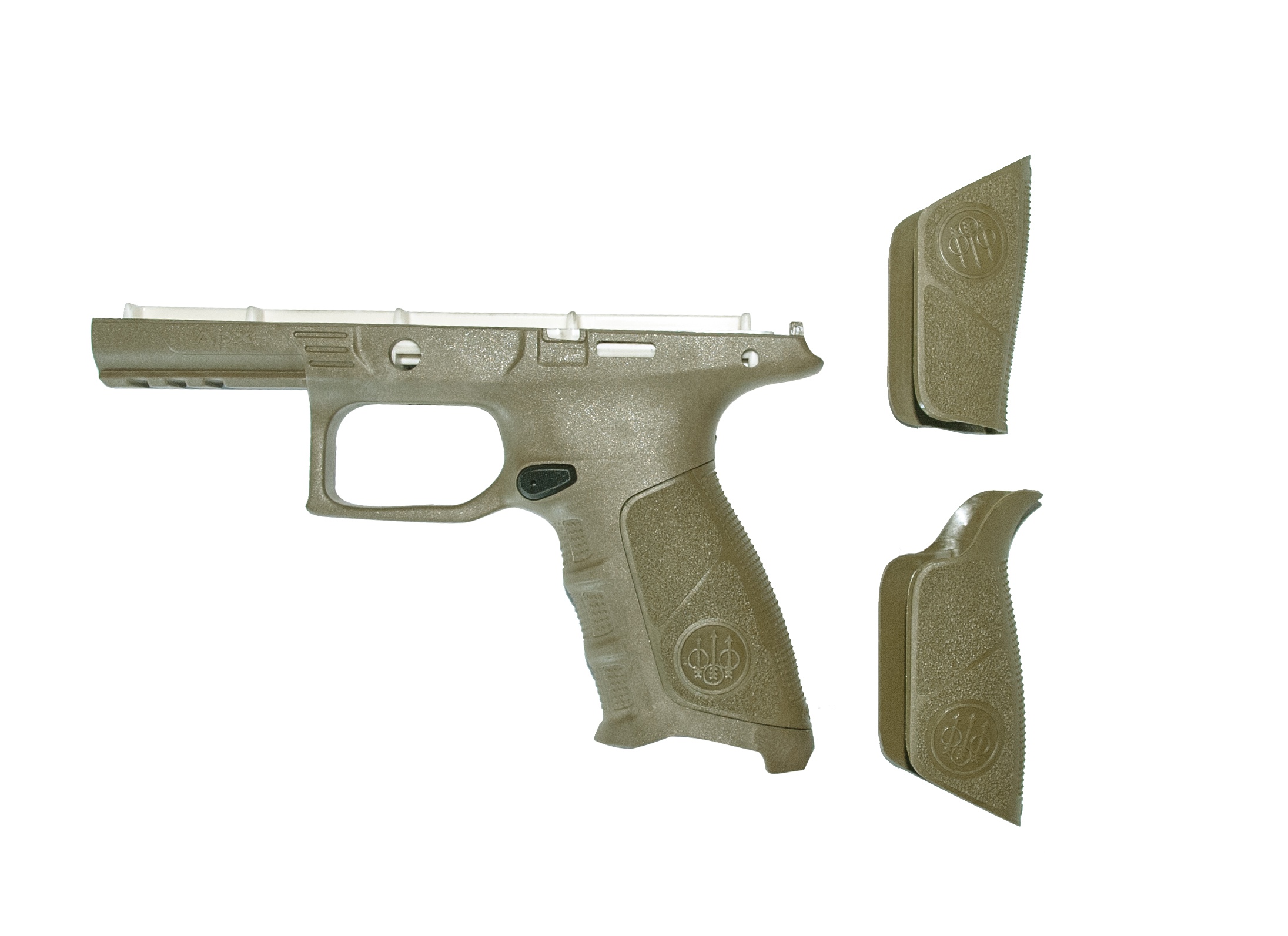 Wymienny chwyt do pistoletu Beretta APX E01642 Flat Dark Earth Wymienny zestaw chwytów do pistoletów Beretta APX Łatwy w wymianie i konfiguracji Rama z wytrzymałego polimeru Każdy zestaw prócz szkieletu zawiera 3 nakładki regulujące chwyt (mała, średnia i duża) - LifeGun.pl Wymienny chwyt do pistoletu Beretta APX E01642 Flat Dark Earth-1