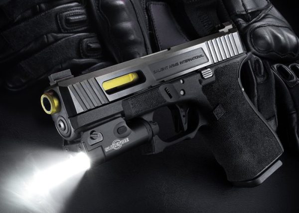 Latarka Surefire XC1-B-6