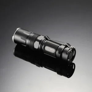 Latarka Nitecore SRT3 SmartRing Tactical Defender 550 Lumenów