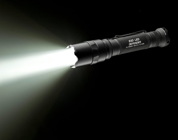Latarka SureFire Led Defender Ultra E2DLU-A-4