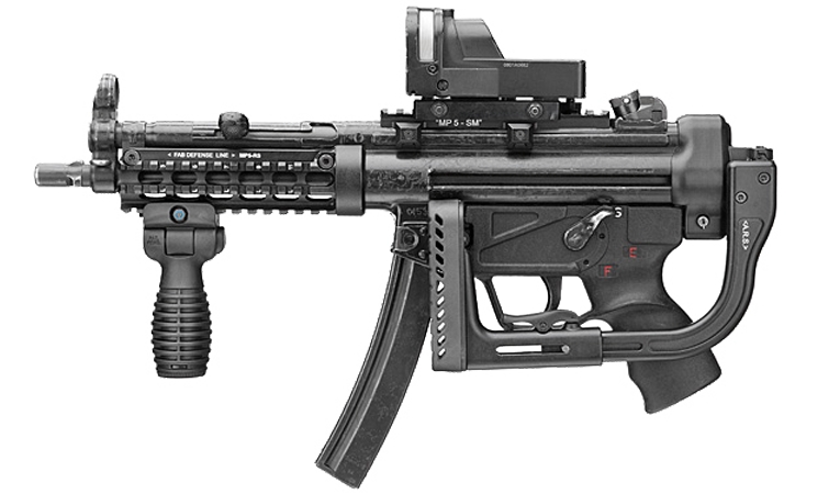 Wysokość (mm): 113 | Szerokość (mm): 45 | Długość całkowita (mm): 51 | Waga (g): 112 - LifeGun.pl Chwyt przedni FAB T-FS-2
