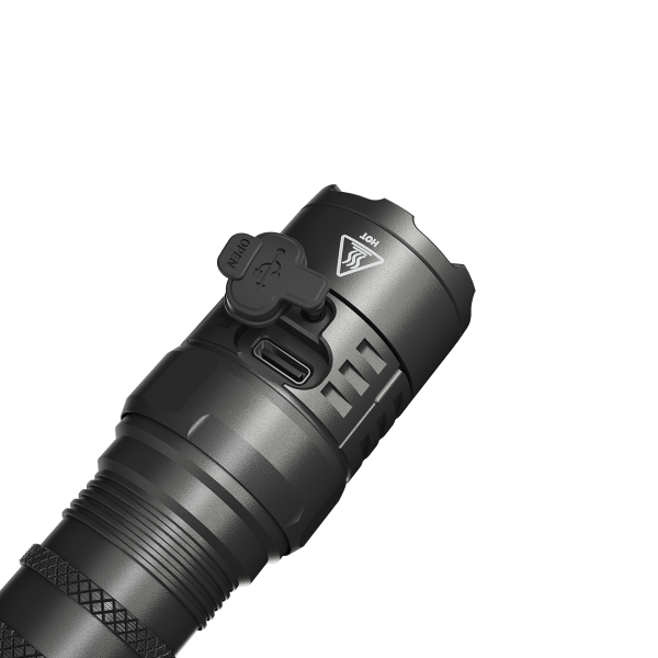 Latarka Nitecore P23i-5