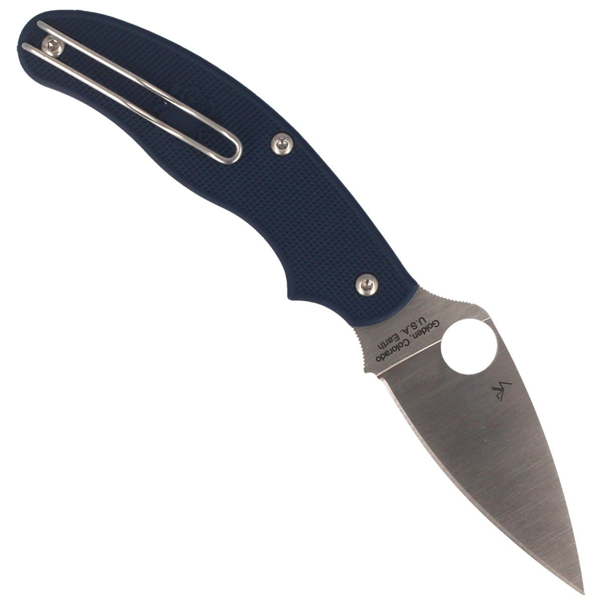 UK Penknife Dark Blue, po tym jak Wielka Brytania wprowadziła zakaz noszenia folderów z blokowanymi klingami Spyderco opracowało brytyjską wersję noża składanego. Slip-Joint mechanizm nieblokujący stosowany w nożach. Klinga stal CPM S110V, okładziny z FRN - LifeGun.pl Nóż Spyderco UK Penknife FRN Dark Blue CPM S110V Plain (C94PDBL)-3