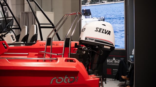 Mactronic M-FIRE GUARDIAN XR, latarka kątowa ATEX z akumulatorem i światłem czerwonym - IFRE-EXPO 2025 - relacja Life&Gun Magazine