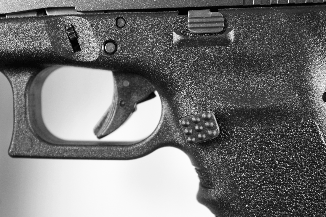 Przycisk zatrzasku magazynka Ghost G3 do Glock GEN 1-3 Extended Tactical Mag Release Small (mały i średni szkielet). Zaprojektowany do skrytego noszenia. - LifeGun.pl Przycisk zatrzasku magazynka Ghost G3 do Glock GEN 1 3 Extended Tactical Mag Release Small 1
