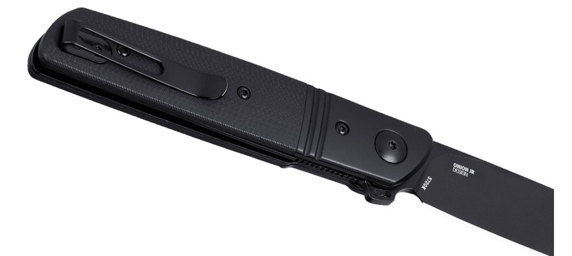 CRKT 5720K BAMBOOZLED to wyrafinowany folder, który zaciera granice między klasyką a nowoczesnością.Bamboozled łączy swój ponadczasowy wygląd z nowoczesnymi materiałami użytkowymi, w tym powlekanym ostrzem ze stali D2, zapewniającym doskonałe trzymanie ostrości i chwytną rękojeścią z laminatu G10 oraz stali nierdzewnej.Za płynność i szybkość otwierania noża odpowiada system łożysk IKBS a blokada ostrza Liner Lock zabezpiecza folder przed przypadkowym złożeniem.Stalowy, sprężysty klips umożliwia wpięcie noża za - LifeGun.pl NÓŻ CRKT 5720K - BAMBOOZLED TANTO BLACK-6