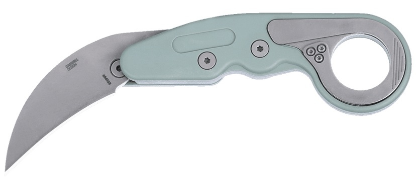 CRKT 4041GR PROVOKE GRIVORY to konstrukcja nawiązująca stylistycznie do klasycznych azjatyckich noży typu karambit, łącząca jednocześnie najnowsze technologie z futurystycznym wyglądem.Innowacyjna technologia Kinematic pozwala na błyskawiczne wypchnięcie ostrza przy pomocy kciuka, które automatycznie ulega zablokowaniu.Aby zwolnić blokadę, wystarczy przesunąć specjalną dźwignię.Głownia o agresywnej linii i wykończeniu Stonewash, wykonana jest z wytrzymałej stali AUS 8, zaś rękojeść z Grivory.Jest to lekkie, trwałe tworzywo - LifeGun.pl NÓŻ CRKT 4041GR - PROVOKE GRIVORY GREEN-1