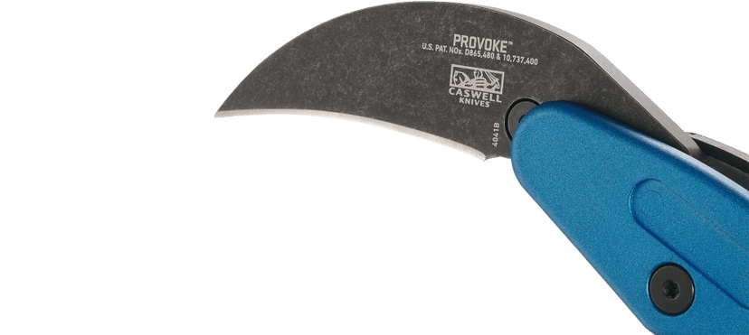CRKT 4041B PROVOKE GRIVORY to konstrukcja nawiązująca stylistycznie do klasycznych azjatyckich noży typu karambit, łącząca jednocześnie najnowsze technologie z futurystycznym wyglądem.Innowacyjna technologia Kinematic pozwala na błyskawiczne wypchnięcie ostrza przy pomocy kciuka, które automatycznie ulega zablokowaniu.Aby zwolnić blokadę, wystarczy przesunąć specjalną dźwignię.Głownia o agresywnej linii i wykończeniu Stonewash, wykonana jest z wytrzymałej stali 1.4116, zaś rękojeść z Grivory.Jest to - LifeGun.pl NÓŻ CRKT 4041B - PROVOKE GRIVORY BLUE METALLIC-5