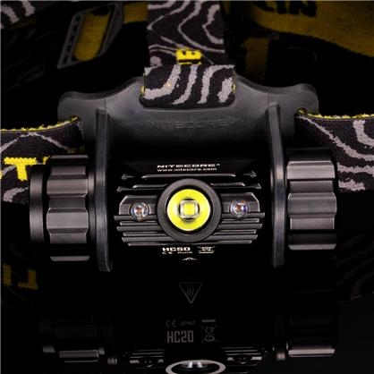 Światło S.O.S.: Tak | Maksymalny czas pracy (godz.): 510 | Zasięg wiązki światła (m): 98 | Średnica (cm): 3,2 | Waga bez baterii (g): 130 | Futerał: Nie | Wodoodporność: Do 2 m | Kolor: Czarny | Baterie (kompatybilne): 1 x 18650 lub 2 x CR123 | Długość całkowita (mm): 86 | Moc światła (L): 760 | Światło stroboskopowe: tak | Źródło światła: Dioda LED CREE XM-L2 (T6) - LifeGun.pl Latarka czołowa Nitecore HC50 760 Lumenów-3