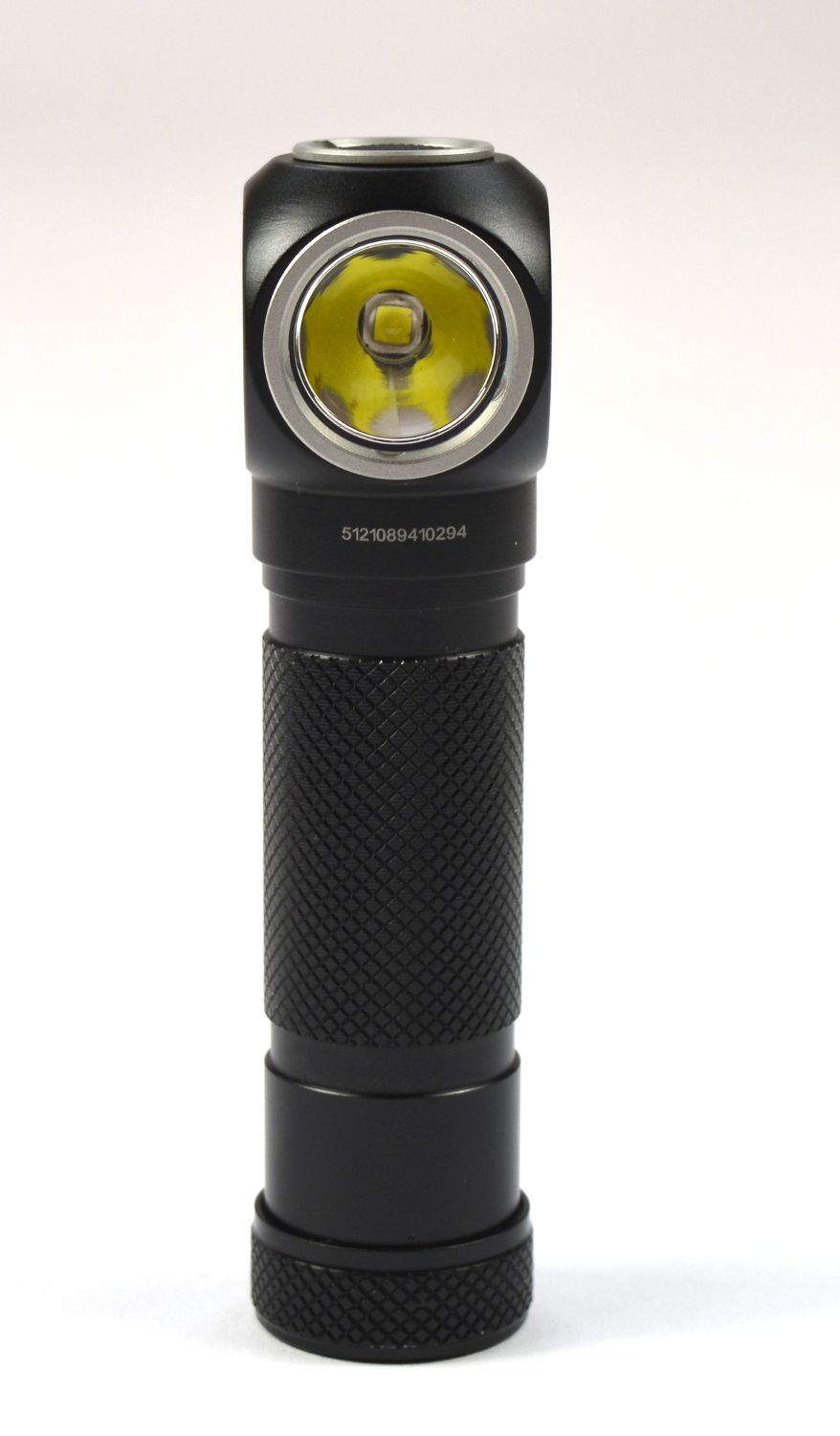 Światło S.O.S.: Tak | Maksymalny czas pracy (godz.): 330 | Zasięg wiązki światła (m): 162 | Waga bez baterii (g): 40.3 | Ładowarka w zestawie: Nie | Baterie w zestawie: Nie | Futerał: Nie | Wodoodporność: Tak | Baterie (kompatybilne): 1 x 18650 lub 2 x CR123 | Długość całkowita (mm): 98 | Średnica głowicy (mm): 24 | Źródło światła: Dioda LED CREE XM-L2 U2 | Światło stroboskopowe: tak | Moc światła (L): 330 - LifeGun.pl Czołówka Nitecore HC30 1000 Lumenów-8