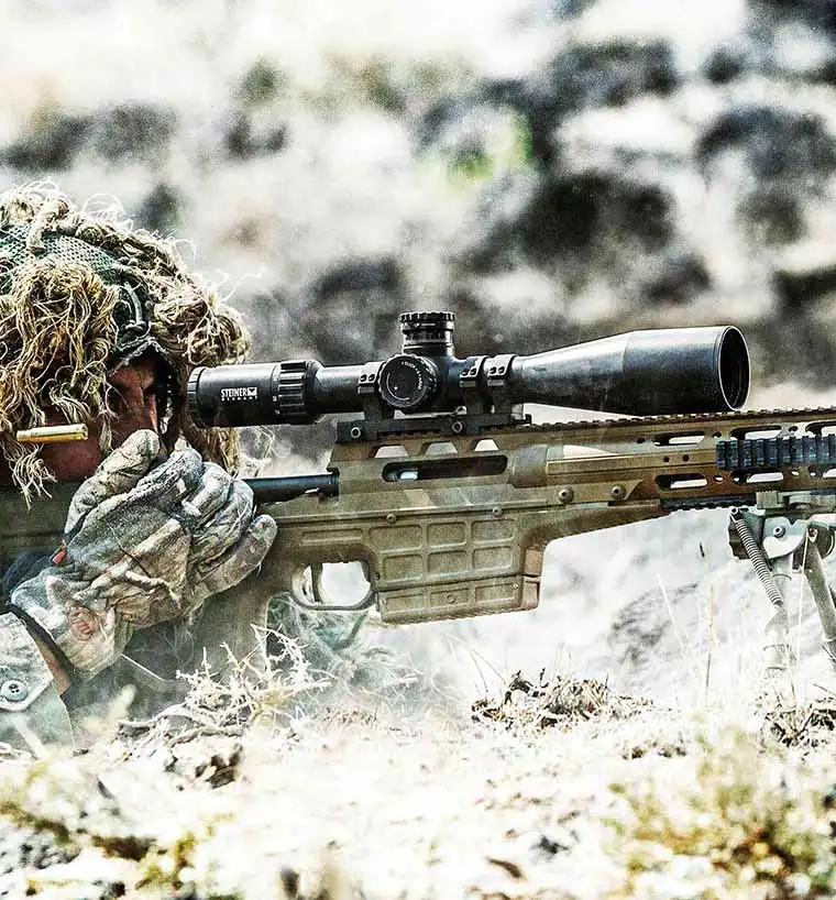 Średnica obiektywu (mm): 56 | Wypełnienie azotem: Tak | Sprawność zmierzchowa: 15.65 - 37.4 | Wodoodporność: Do 10 m | Średnica źrenicy wyjściowej (mm): 9,80 - 2,24 | Korekcja paralaksy (m): 50 do nieskończoności | Pole widzenia ze 100 m (m): ≥ 7,23 - 1,43 | Baterie (kompatybilne): CR 2450 | Krzyż celowniczy: G2B Mil-Dot / MSR - LifeGun.pl LUNETA STEINER MILITARY 5-25X56 M5Xi MSR2-4