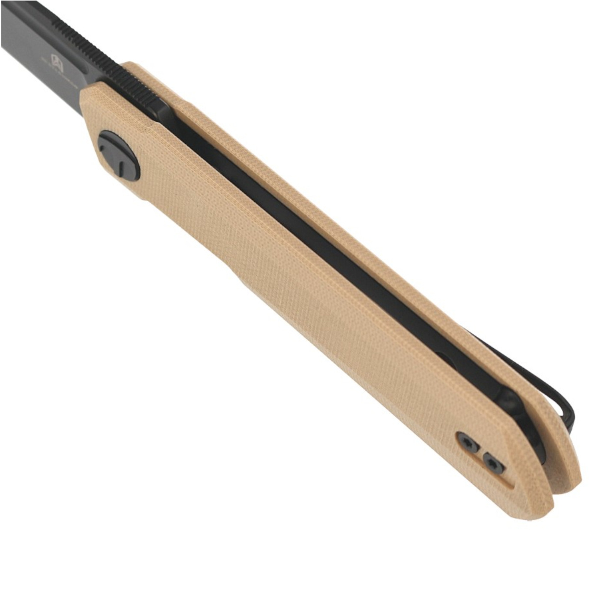 Mini Dundee Khaki G10, Black DLC kompaktowy nóż składany EDC. Efekt współpracy polskiego knifemakera, Ostapa Hela z firmą Bestechman. Wykonany z dobrych materiałów przy zachowaniu niezwykle atrakcyjnej ceny folder, który nie zawiedzie! - LifeGun.pl Nóż Bestechman Mini Dundee Khaki G10, Black DLC D2 by Ostap Hel (BMK03I)-4