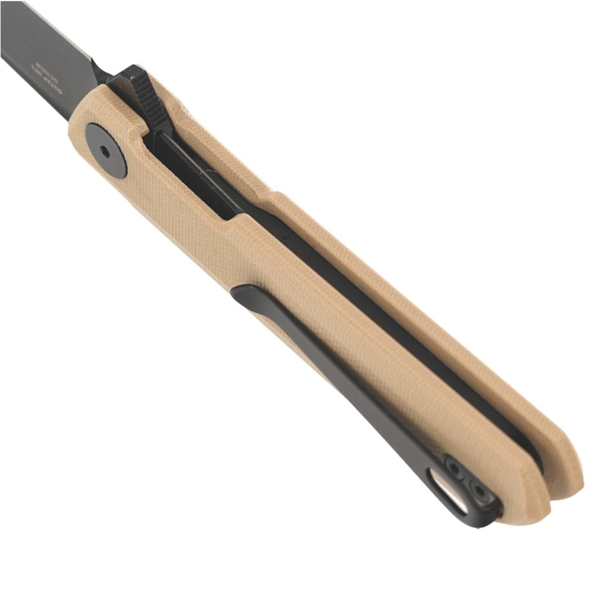 Mini Dundee Khaki G10, Black DLC kompaktowy nóż składany EDC. Efekt współpracy polskiego knifemakera, Ostapa Hela z firmą Bestechman. Wykonany z dobrych materiałów przy zachowaniu niezwykle atrakcyjnej ceny folder, który nie zawiedzie! - LifeGun.pl Nóż Bestechman Mini Dundee Khaki G10, Black DLC D2 by Ostap Hel (BMK03I)-5