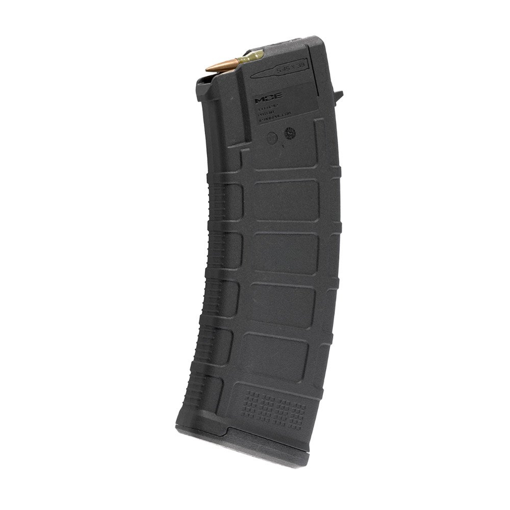 Lekki, polimerowy magazynek o pojemności 30 naboi przeznaczony do stosowania z karabinkami AK74 w kalibrze 5.45 x 39 mm. Magazynki stworzone w ramach serii Magpul Original Equipment, łączą w sobie wysoką jakość wykonania, odporność na czynniki atmosferyczne oraz gwarantowany długi czas skutecznego użytkowania. Cechy: - Zbrojona polimerowa konstrukcja - Wysoka kultura pracy dzięki wewnętrznej geometrii - LifeGun.pl Magpul - Magazynek PMAG 30 AK-74 MOE - MAG673-1