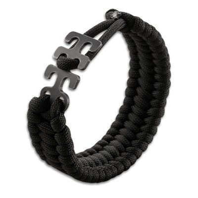 Bransoletka CRKT Paracord 9400k black Regulowana bransoletka z Paracordu w kolorze czarnym. Dostępna w uniwersalnym rozmiarze. Można ją dostosować do rozmiaru nadgarstka. Bransoletka o długości 22,8 cm ma długość całkowitą 2,9 metra po rozwinięciu. Bransoletka jest kompatybilna z innymi akcesoriami jak na przykład z otwieraczem do butelek czy z kompasem. - LifeGun.pl Bransoletka CRKT Paracord 9400K Black-1