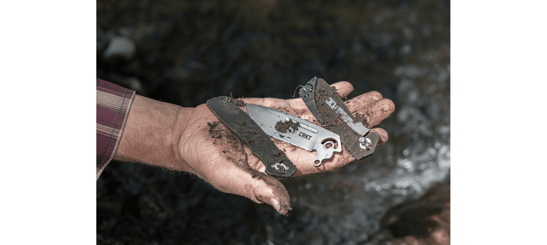 Asystent otwierania: Nie | Ostrze ząbkowane: Nie | Opakowanie: Pudełko kartonowe | Waga (g): 136 | Rodzaj ostrza:: Drop point | Stal: AUS 8 | Wykończenie ostrza: Szczotkowanie | Długość po złożeniu (cm): 12 | Długość ostrza (cm): 8.8 | Twardość materiału ostrza::: 57-58 HRC | Projektant: Ken Onion | Długość całkowita (cm): 21.1 | Blokada ostrza: Locking Liner | Grubość ostrza (cm): 0.33 | Rękojeść: Aluminium 6061 - LifeGun.pl Nóż CRKT K270GKP Homefront-5