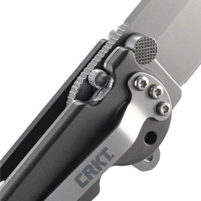 Asystent otwierania: Nie | Ostrze ząbkowane: Nie | Futerał: Nie | Kolor: Srebrny | Opakowanie: Pudełko kartonowe | Waga (g): 94 | Rodzaj ostrza:: Spear point | Stal: AUS 8 | Wykończenie ostrza: Bead-blast | Długość po złożeniu (cm): 11.8 | Długość ostrza (cm): 8.8 | Twardość materiału ostrza::: 57-59 HRC | Projektant: Kit Carson | Długość całkowita (cm): 20.9 | Blokada ostrza: Locking Liner + LAWKS | Grubość ostrza (cm): 0.3 | Rękojeść: Aluminium lotnicze 6061 + stal 420J2 - LifeGun.pl Nóż CRKT M16-03S Classic-9