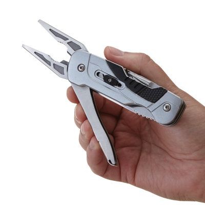 Ostrze ząbkowane: Tak | Opakowanie: Pudełko kartonowe | Waga (g): 218 | Rodzaj ostrza:: Zmodyfikowane Tanto | Stal: 5Cr15MoV | Wykończenie ostrza: Satynowe | Długość po złożeniu (cm): 10.5 | Długość ostrza (cm): 15.3 | Twardość materiału ostrza::: 55-58 HRC | Projektant: Hans Florine | Długość całkowita (cm): 17.9 | Blokada ostrza: Locking Liner | Grubość ostrza (cm): 0.23 | Rodzaj ząbkowania ostrza: Veff Serrations - LifeGun.pl Multitool CRKT Bivy 9250-3