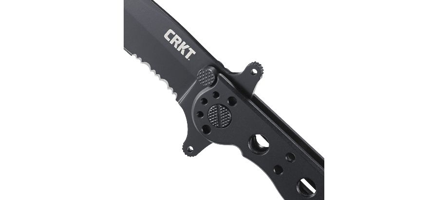 Asystent otwierania: Nie | Ostrze ząbkowane: Tak | Futerał: Nie | Opakowanie: Pudełko kartonowe | Waga (g): 79 | Rodzaj ostrza:: Spear point | Stal: 8Cr13MoV | Wykończenie ostrza: Czarna oksyda | Długość po złożeniu (cm): 10.2 | Długość ostrza (cm): 8 | Rękojeść: Stal nierdzewna | Twardość materiału ostrza::: 56-58 HRC | Projektant: Kit Carson | Długość całkowita (cm): 18.3 | Blokada ostrza: Frame Lock | Grubość ostrza (cm): 0.24 | Rodzaj ząbkowania ostrza: Triple-Point Serrations - LifeGun.pl Nóż Składany CRKT M21-10KSF-9