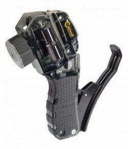 Szybkoładowacz do magazynków Caldwell 110002. Cechy: Uniwersalny design Działa z magazynkami jednorzędowymi i dwurzędowymi Kompatybilny z amunicją 9mm, 10mm, .357, .40, 45acp i większością .380 ACP Prosty w użyciu - wystarczy włożyć nabój i nacisnąć dźwignię Niezwykle trwała konstrukcja z poliwęglanu - LifeGun.pl Szybkoładowacz do magazynków Caldwell 110002-4