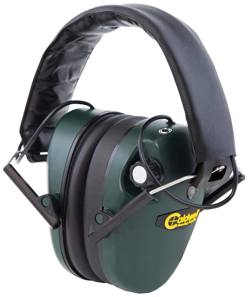 Słuchawki aktywne Caldwell E-Max Green 123904 Słuchawki aktywne Caldwell E-Max® Low Profile to idealna propozycja zarówno dla myśliwych jak i dla strzelców sportowych. Dwa mikrofony w E-Max® wzmacniają dźwięki poniżej 85 decybeli, co ułatwia komunikację i słyszenie dźwięków otoczenia. Powyżej 85 decybeli wbudowane mikrofony wyłączają się na ułamek sekundy, aby ochronić słuch strzelca. Dwa mikrofony - LifeGun.pl Słuchawki aktywne Caldwell E-Max Green 487557-1