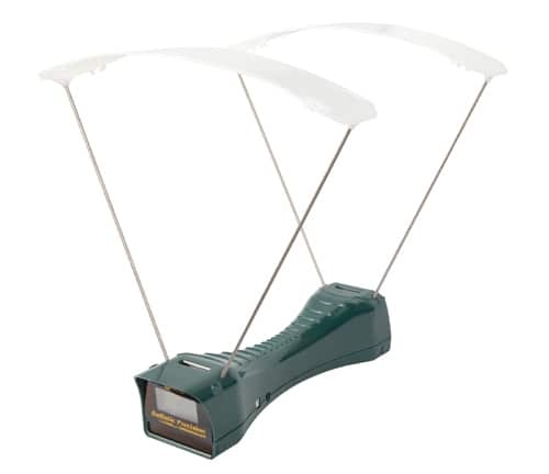 Miernik prędkości pocisku Caldwell Ballistic Precision 720001 Miernik prędkości pocisku Caldwell Ballistic Precision zapewnia dokładne pomiary prędkości w szerokim zakresie warunków pomiarowych. Wyższą dokładność uzyskano dzięki zastosowaniu procesora o wysokiej prędkości 48 MHz i zaprojektowaniu obwodu z zaawansowanym interfejsem danych, który umożliwia kalibrację komputera w fabryce po montażu. Efektem końcowym jest możliwość uzyskania znacznie lepszej dokładności niż inne - LifeGun.pl Miernik prędkości pocisku Caldwell Ballistic Precision 720001-1