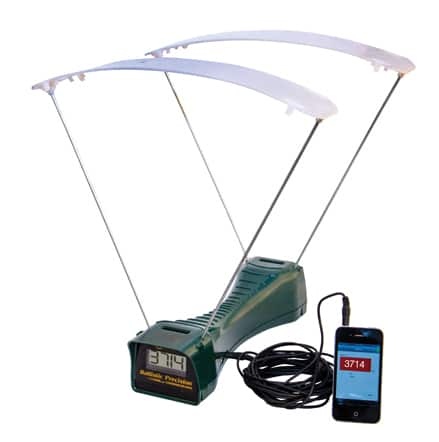 Miernik prędkości pocisku Caldwell Ballistic Precision 720001 Miernik prędkości pocisku Caldwell Ballistic Precision zapewnia dokładne pomiary prędkości w szerokim zakresie warunków pomiarowych. Wyższą dokładność uzyskano dzięki zastosowaniu procesora o wysokiej prędkości 48 MHz i zaprojektowaniu obwodu z zaawansowanym interfejsem danych, który umożliwia kalibrację komputera w fabryce po montażu. Efektem końcowym jest możliwość uzyskania znacznie lepszej dokładności niż inne - LifeGun.pl Miernik prędkości pocisku Caldwell Ballistic Precision 720001-2