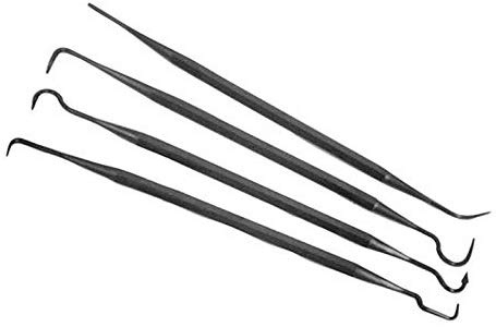 Gun Cleaning Picks Tipton 549864 to zestaw 4 skrobaków z 8 różnymi końcówkami, pozwalającymi na czyszczenie ciężko dostępnych miejsc.Skrobaki wykonane zostały ze wzmacnianego polimeru i nie powinny rysować wrażliwych powierzchni. - LifeGun.pl Zestaw Skrobaków Gun Cleaning Picks TIPTON 549864-1