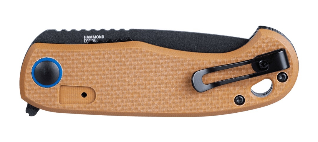 NÓŻ CRKT 7910 P.S.D. II Zaprojektowany przez knifedesignera Jimma Hammonda, poręczny nóż składany (folder) do użytku codziennego (Every Day Carry - EDC), wyposażony jest w ostrze wykonane ze stali AUS-10, którą charakteryzuje trwałość i odporność na ścieranie.Głownia o profilu Drop-Point posiada czarną powłokę EDP, która chroni przed korozją.Za płynne otwarcie klingi odpowiada system łożysk IKBS, a blokada Liner Lock zapobiega zamknięciu ostrza. Specyfikacja: Materiał: stal - LifeGun.pl NÓŻ CRKT 7910 P.S.D. II-5