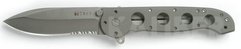Ostrze ząbkowane: Tak | Kolor: Srebrny | Opakowanie: Pudełko kartonowe | Waga (g): 156 | Rodzaj ostrza:: Deep-Bellied Spear Point | Stal: AUS 8 | Wykończenie ostrza: Nieodbłyskowe | Długość po złożeniu (cm): 13.7 | Długość ostrza (cm): 10.1 | Rękojeść: Aluminum | Twardość materiału ostrza::: 58-59 HRC | Projektant: Kit Carson | Długość całkowita (cm): 23.5 | Blokada ostrza: Locking Liner + AutoLAWKS | Grubość ostrza (cm): 0.35 | Rodzaj ząbkowania ostrza: Triple-Point Serrations - LifeGun.pl Noż CRKT M21-14-1