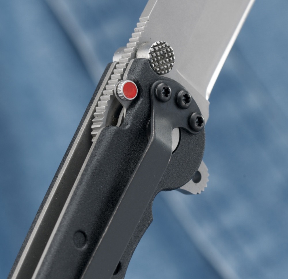 Ostrze ząbkowane: Tak | Opakowanie: Pudełko kartonowe | Waga (g): 99 | Rodzaj ostrza:: Spear point | Stal: AUS 8 | Wykończenie ostrza: Bead-blast | Długość po złożeniu (cm): 12.1 | Długość ostrza (cm): 8.9 | Rękojeść: Zytel | Twardość materiału ostrza::: 58-59 HRC | Projektant: Kit Carson | Długość całkowita (cm): 20.9 | Blokada ostrza: Locking Liner + AutoLAWKS | Grubość ostrza (cm): 0.25 | Rodzaj ząbkowania ostrza: Triple-Point Serrations - LifeGun.pl Nóż składany CRKT M16-13Z-3