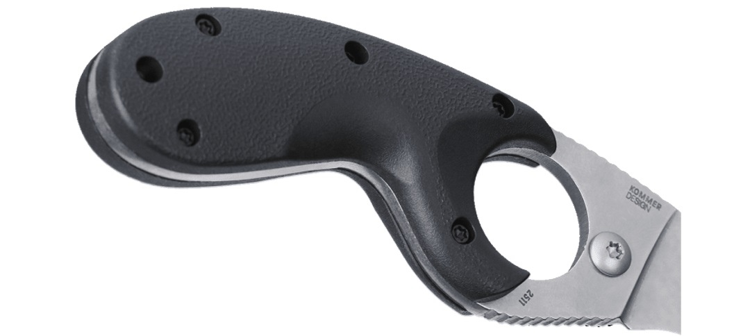 Nóż CRKT 2511 Bear Claw™ Fixed Jest to świetny nóż (ostrze pokryte ząbkami Veff Serration™) do przecinania sieci, pasów i linek, zwłaszcza gdy zależy od tego ludzkie życie. To kompaktowy nóż ze stałym ostrzem i tępą końcówką, która zapobiega penetracji punktowej i czyni go bezpieczniejszym do noszenia – szczególnie w pobliżu tratw i pontonów. W - LifeGun.pl Nóż CRKT 2511 Bear Claw™ Fixed-5