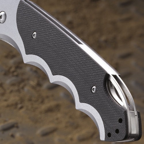 Asystent otwierania: OutBurst + Fire Safe | Ostrze ząbkowane: Nie | Futerał: Nie | Opakowanie: Pudełko kartonowe | Waga (g): 150 | Rodzaj ostrza:: Zmodyfikowany Spear Point | Długość całkowita (cm): 21.9 | Blokada ostrza: Locking Liner + LAWKS | Grubość ostrza (cm): 0.3 | Rękojeść: Aluminium z elementami G10 | Twardość materiału ostrza::: 58-59 HRC | Stal: 8Cr14MoV | Wykończenie ostrza: Satynowe | Długość po złożeniu (cm): 12 | Długość ostrza (cm): 9.8 - LifeGun.pl Nóż Składany CRKT 1050 Fire Spark-6