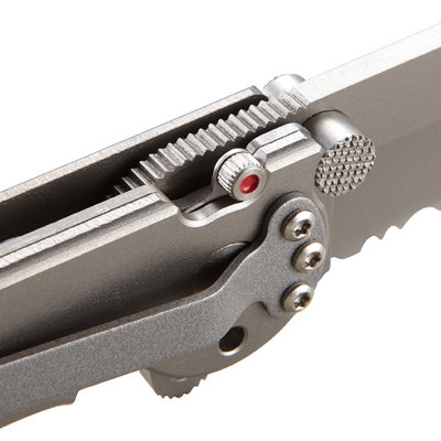 Ostrze ząbkowane: Tak | Opakowanie: Pudełko kartonowe | Waga (g): 96 | Rodzaj ostrza:: Spear point | Stal: AUS 8 | Wykończenie ostrza: Bead-blast | Długość po złożeniu (cm): 12.1 | Długość ostrza (cm): 8.9 | Rękojeść: Tytan + 420J2 | Twardość materiału ostrza::: 58-59 HRC | Projektant: Kit Carson | Długość całkowita (cm): 20.9 | Blokada ostrza: Locking Liner + AutoLAWKS | Grubość ostrza (cm): 0.25 | Rodzaj ząbkowania ostrza: Triple-Point Serrations - LifeGun.pl Nóż składany CRKT M16-13T-4