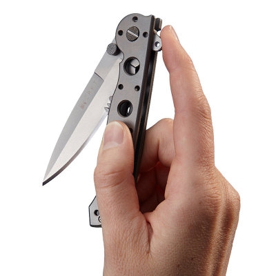 Ostrze ząbkowane: Tak | Opakowanie: Pudełko kartonowe | Waga (g): 96 | Rodzaj ostrza:: Spear point | Stal: AUS 8 | Wykończenie ostrza: Bead-blast | Długość po złożeniu (cm): 12.1 | Długość ostrza (cm): 8.9 | Rękojeść: Tytan + 420J2 | Twardość materiału ostrza::: 58-59 HRC | Projektant: Kit Carson | Długość całkowita (cm): 20.9 | Blokada ostrza: Locking Liner + AutoLAWKS | Grubość ostrza (cm): 0.25 | Rodzaj ząbkowania ostrza: Triple-Point Serrations - LifeGun.pl Nóż składany CRKT M16-13T-8