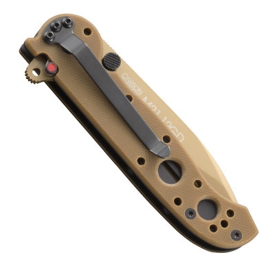 Asystent otwierania: Nie | Ostrze ząbkowane: Tak | Futerał: Nie | Kolor: Desert | Opakowanie: Pudełko kartonowe | Waga (g): 107 | Rodzaj ostrza:: Deep-Bellied Spear Point | Stal: 8Cr14MoV | Wykończenie ostrza: Azotek tytanu - desert | Długość po złożeniu (cm): 10.8 | Długość ostrza (cm): 7.9 | Rękojeść: G10 2CR13 | Twardość materiału ostrza::: 58-59 HRC | Projektant: Kit Carson | Długość całkowita (cm): 18.4 | Blokada ostrza: Locking Liner + AutoLAWKS | Grubość ostrza (cm): 0.3 | Rodzaj ząbkowania ostrza: Veff Serrations - LifeGun.pl Nóż CRKT M21-12GD G10-3