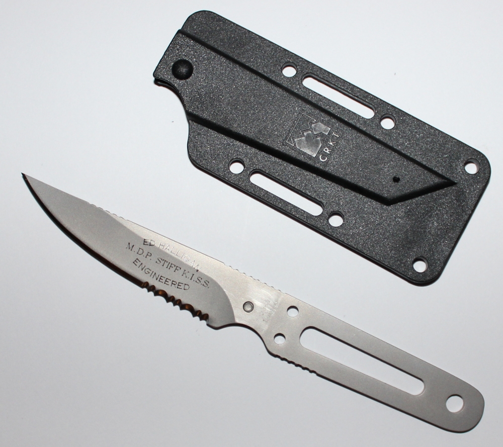 Ostrze ząbkowane: Tak | Projektant: Ed Halligan | Długość całkowita (cm): 18.4 | Długość ostrza (cm): 8.9 | Stal: Nierdzewna | Blokada ostrza: Ostrze stałe - LifeGun.pl Nóż CRKT 2360 M.D.P Stiff K.I.S.S-1