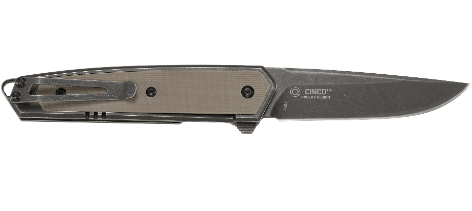 Nóż CRKT Cinco 7091 Wiele lat temu projektant Richard Rogers wypuścił na rynek nóż Cuatro. Teraz postanowił ponowić swój sukces dzięki Cinco, składanemu nożowi o smukłej budowie, którego można zabrać ze sobą wszędzie. W dużym skrócie podobnie jak Cuatro, Cinco jest po prostu niesamowity. Cechy: Flipper ułatwia szybkie otwarcie ostrza System łożyskowy IKBS zapewnia płynne - LifeGun.pl Nóż CRKT Cinco 7091-2