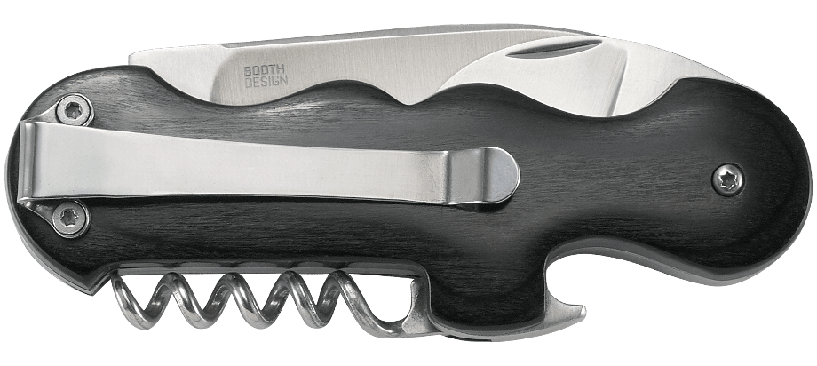 Multitool CRKT 6925 Triple Play Wielofunkcyjne narzędzie projektu Philipa Bootha. Triple Play wyposażono w dwa ostrza, korkociąg i otwieracz, jest lekki i łatwy w przenoszeniu. Czyni to z niego idealnego towarzysza na pikniku, wypadu pod namiot czy przyjęć w domu. Cechy: Łatwy w ostrzeniu Wygodny w przenoszeniu Wytrzymała konstrukcja (Rękojeść z Pakkawood) Wyposażony w przydatne - LifeGun.pl Multitool CRKT 6925 Triple Play-3