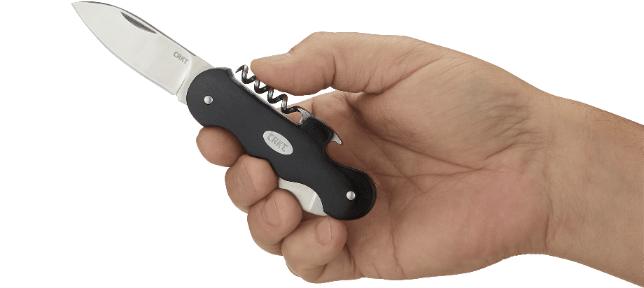 Multitool CRKT 6925 Triple Play Wielofunkcyjne narzędzie projektu Philipa Bootha. Triple Play wyposażono w dwa ostrza, korkociąg i otwieracz, jest lekki i łatwy w przenoszeniu. Czyni to z niego idealnego towarzysza na pikniku, wypadu pod namiot czy przyjęć w domu. Cechy: Łatwy w ostrzeniu Wygodny w przenoszeniu Wytrzymała konstrukcja (Rękojeść z Pakkawood) Wyposażony w przydatne - LifeGun.pl Multitool CRKT 6925 Triple Play-8