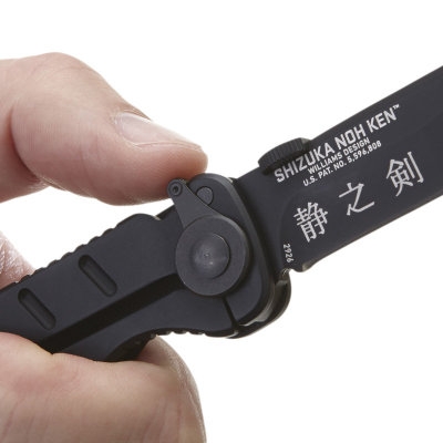 Asystent otwierania: Nie | Ostrze ząbkowane: Nie | Futerał: Nie | Opakowanie: Pudełko kartonowe | Waga (g): 119 | Rodzaj ostrza:: Zmodyfikowane tanto | Stal: AUS8A | Wykończenie ostrza: Czarna powłoka ochronna | Długość po złożeniu (cm): 11.5 | Długość ostrza (cm): 9.2 | Twardość materiału ostrza::: 57-59 HRC | Projektant: James Williams | Długość całkowita (cm): 20.9 | Blokada ostrza: Frame Lock + LAWKS | Grubość ostrza (cm): 0.38 | Rękojeść: 420J2 + G10 - LifeGun.pl Nóż składany CRKT 2926 Shizuka Noh Ken-6