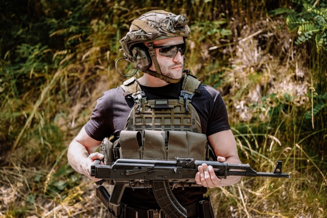 fot Przemek Miller | LifeGun Magazine 615